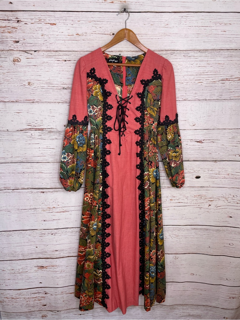 Gunne Sax vintage 1969 black label renaissance revival tapestry dress